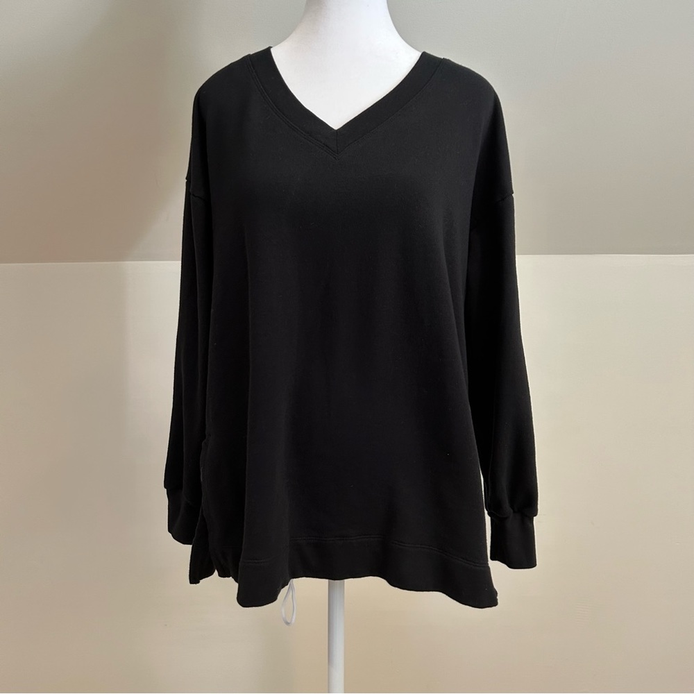 GAP Soft Relaxed V-Neck Sweater